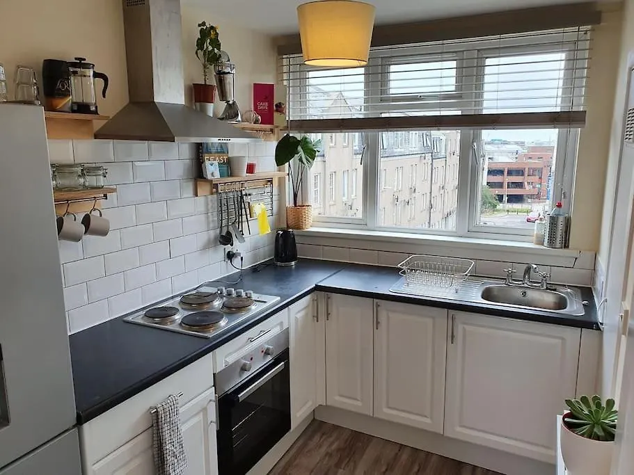 Lejlighed Lovely, Comfortable And Bright 3 Bedroom Top Floor Flat In City Centre Aberdeen Storbritannien
